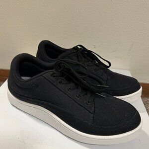 Allbirds Womens Canvas Pacer Court Shoe Sz 10 Black/White EUC